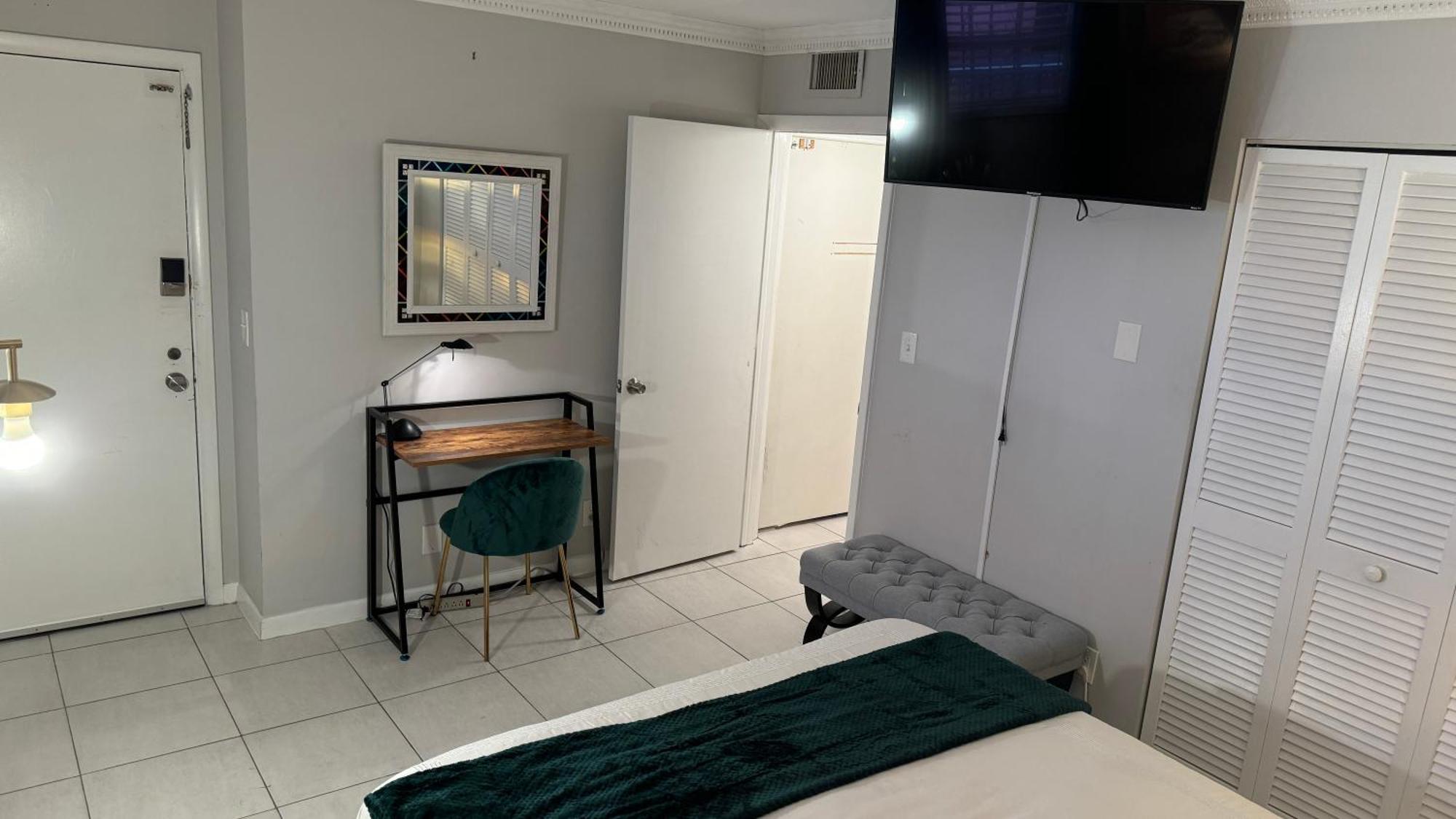 Fort Lauderdale Elegant Room Rental With Private Bath And Entrance Exterior foto